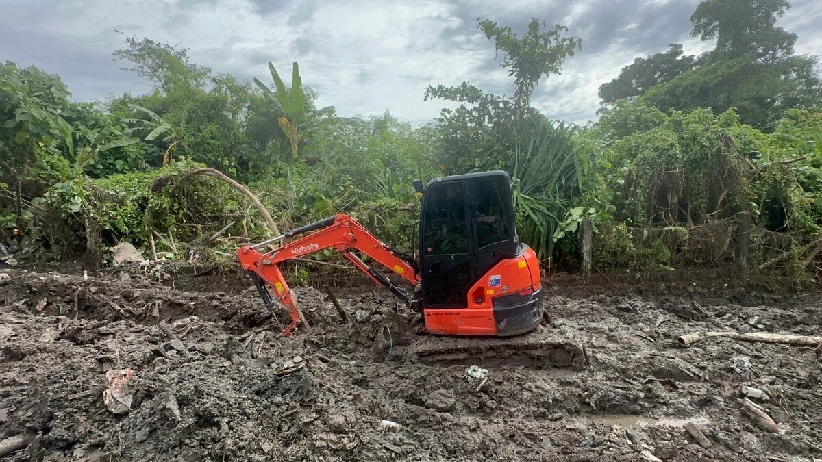 Kubota U30 galian lahan sempit proyek Bali